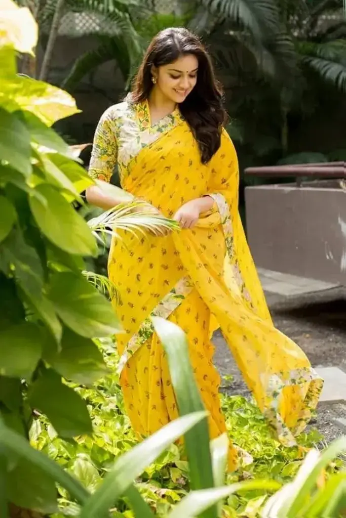 TOLLYWOOD ACTRESS KEERTHY SURESH IN YELLOW SAREE 3